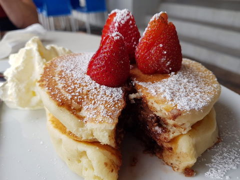 GJ's Bay Cafe And Grill - Sydneys Hotel 1