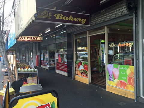 B&T Bakery - Sydneys Hotel 0