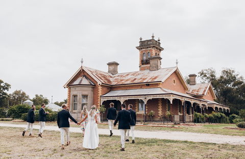 Olive Hills Estate - Sydneys Hotel 1