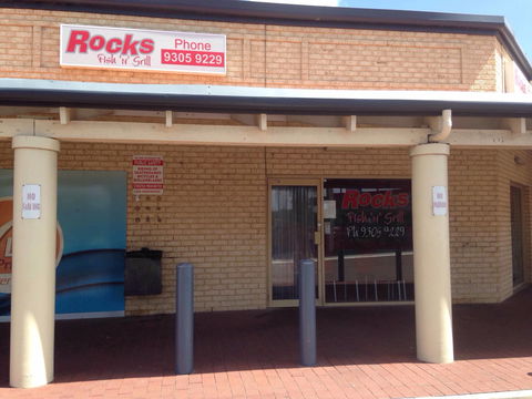 Rocks Fish 'N' Grill - Sydneys Hotel 0