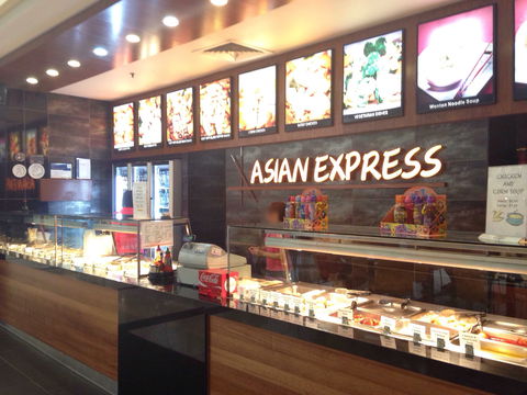 Asian Express - Sydneys Hotel 0