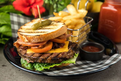 Angus & Co - Sydneys Hotel 0