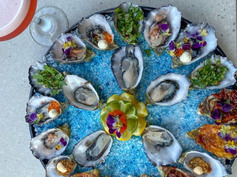 Oyster Bar Darwin - Sydneys Hotel 2