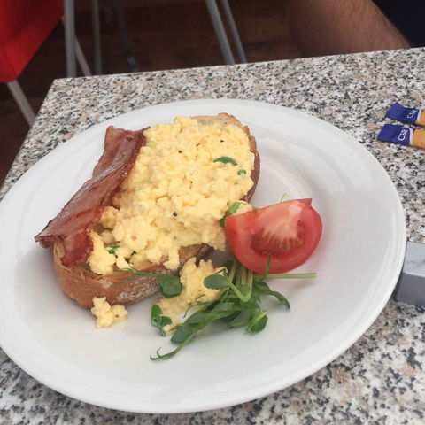 Augusta Bakery And Café - Sydneys Hotel 0