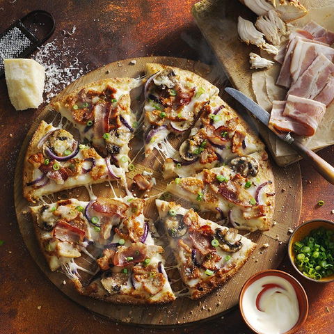 Domino's - Woy Woy - Sydneys Hotel 0