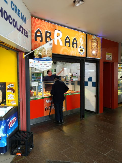 Abraa - Sydneys Hotel 0