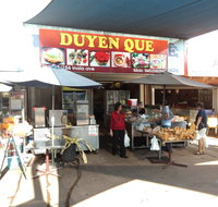 Duyen Que - Sydneys Hotel