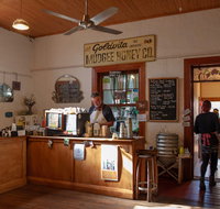 Artisan on Lewis - Sydneys Hotel