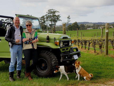 Brook Eden Vineyard - Sydneys Hotel 0