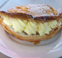 Ray's Hot Bread - Sydneys Hotel