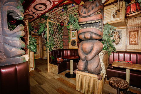 The Luwow - Sydneys Hotel 0