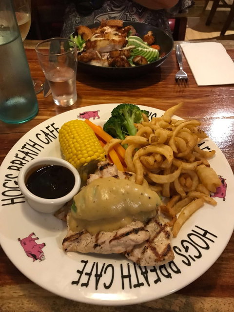 Hog's Australia's Steakhouse - Sydneys Hotel 0