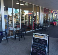 The Scoop Ice Creamery - Sydneys Hotel