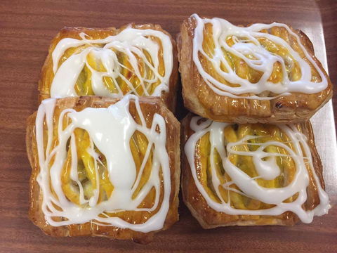 Bakers Delight - Windsor - Sydneys Hotel 0