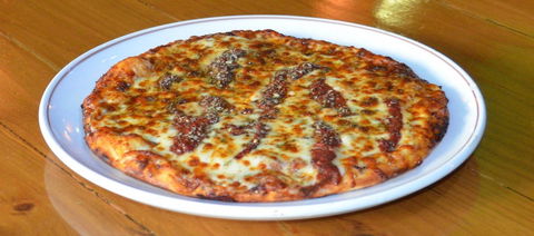 Gabriella Pizza - Sydneys Hotel 0