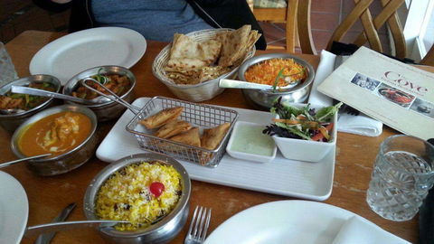 The Cove Indian Restaurant - Sydneys Hotel 0