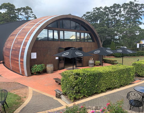 Clouds Vineyard - Sydneys Hotel 0