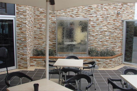 Mulga Hill Tavern - Sydneys Hotel 2
