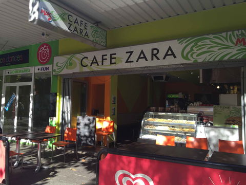 Cafe Zara - Sydneys Hotel 0