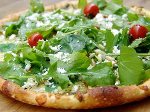 Vic's Pizzeria - Sydneys Hotel 0