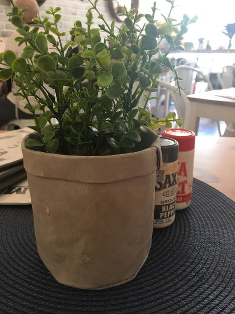 Forget Me Not Cafe - Sydneys Hotel 4