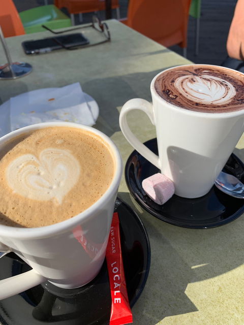 Riverside Cafe - Sydneys Hotel 10