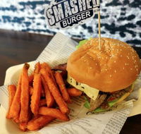 Smashed Burger - Sydneys Hotel