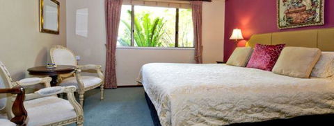 Ruby's Cafe - Sydneys Hotel 10