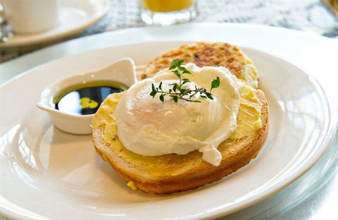 Ruby's Cafe - Sydneys Hotel 3
