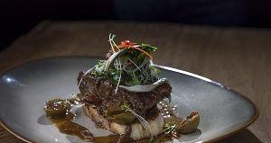 Astor Grill - Sydneys Hotel 6