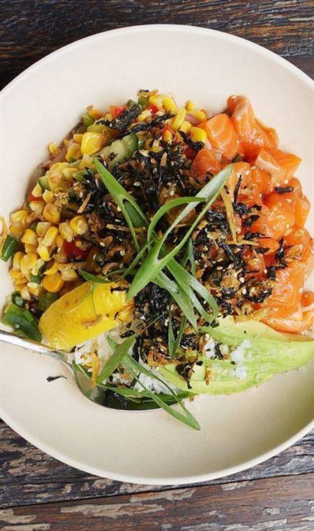 Salmon & Bear - Sydneys Hotel 4