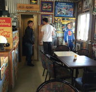 Pitstop on Mt Mee - Sydneys Hotel
