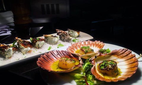 Mosaic Restaurant - Sydneys Hotel 16