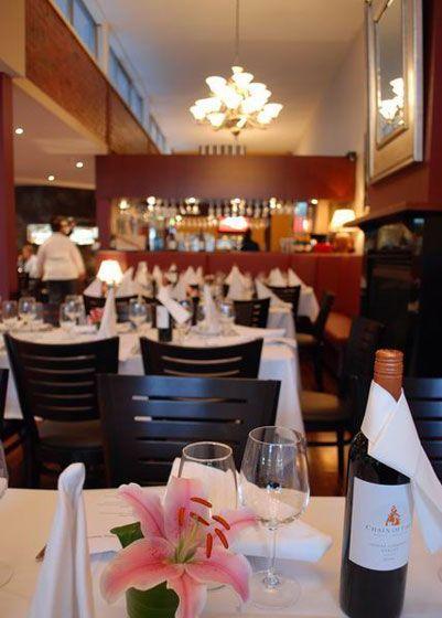 Mosaic Restaurant - Sydneys Hotel 5