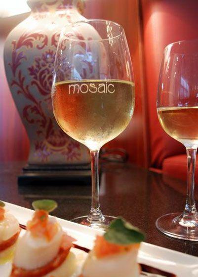 Mosaic Restaurant - Sydneys Hotel 6