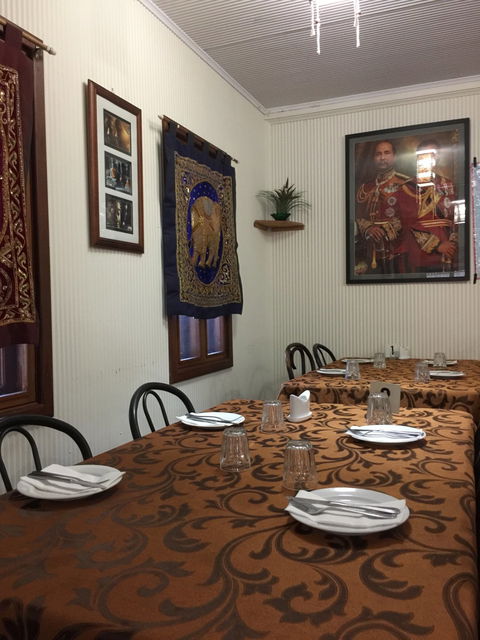 Som Thai Restaurant - Sydneys Hotel 1