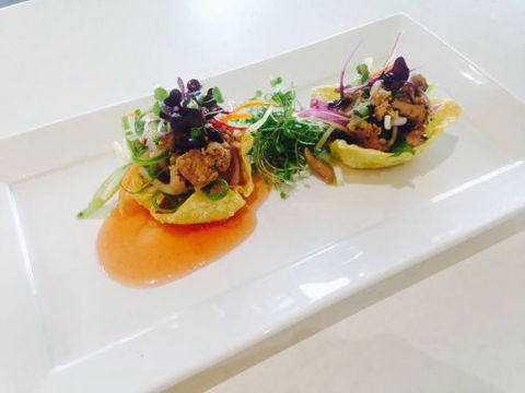 Limetree Bar & Restaurant - Sydneys Hotel 0