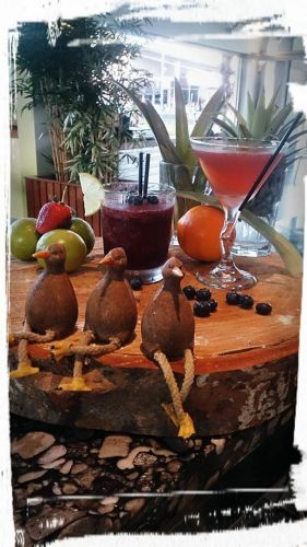 Limetree Bar & Restaurant - Sydneys Hotel 2