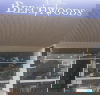 Beechwoods Cafe - Sydneys Hotel