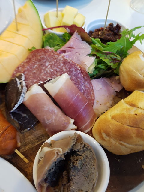 Cornucopia Museum Cafe - Sydneys Hotel 3
