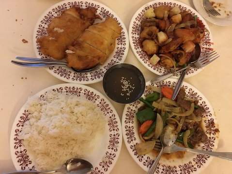 Golden Dragon Chinese Restaurant - Sydneys Hotel 0