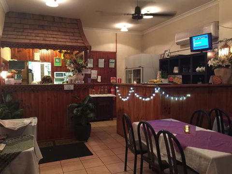 Avoca Thai - Sydneys Hotel 0
