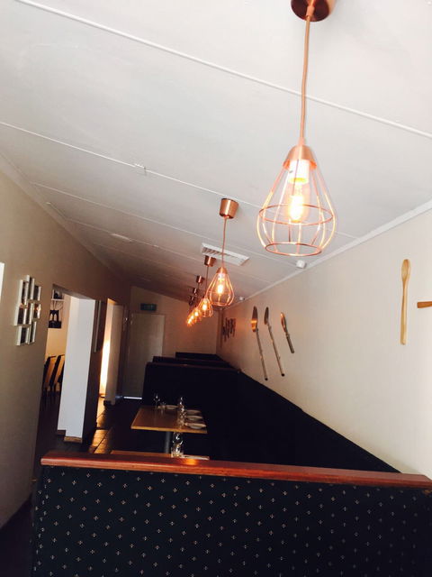 Aurora’s Ristorante & Pizzeria - Sydneys Hotel 1
