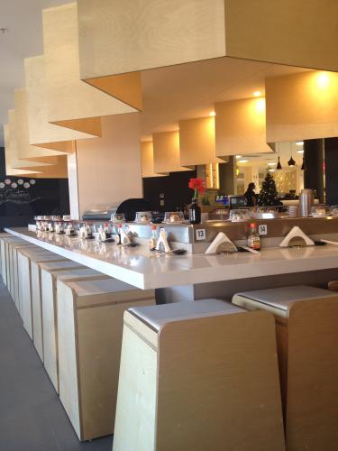 Aoba Sushi Bar - Sydneys Hotel 0