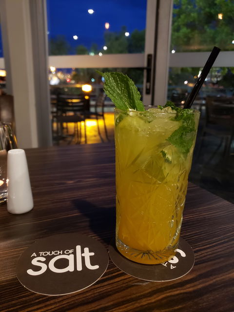 A Touch Of Salt Restaurant - Sydneys Hotel 3