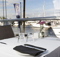 Black Angus Bar  Grill - Sydneys Hotel