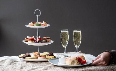 Seville Estate Restaurant & Cafe - Sydneys Hotel 6