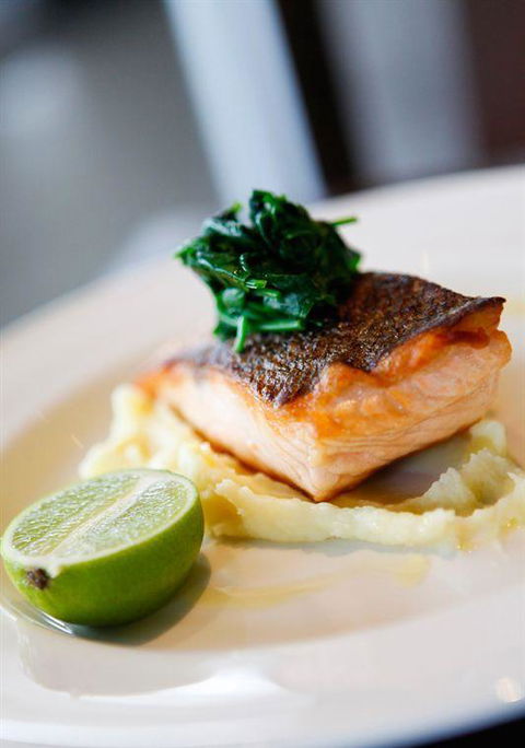Renzo's Bar Cafe Italiano - Sydneys Hotel 9