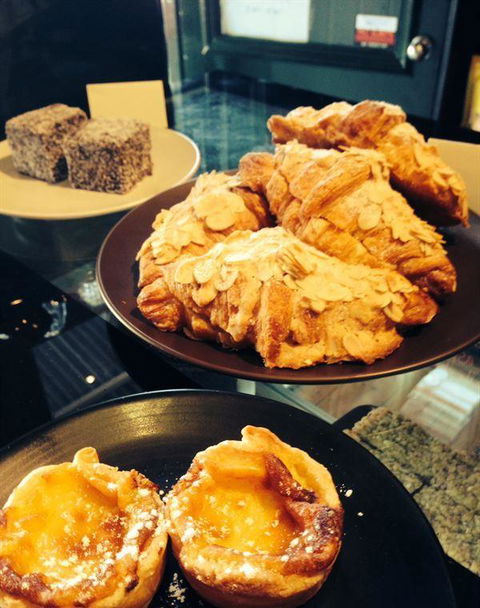 Saltbush Fine Foods - Sydneys Hotel 0
