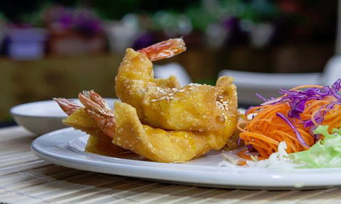 KB Thai - Sydneys Hotel 0